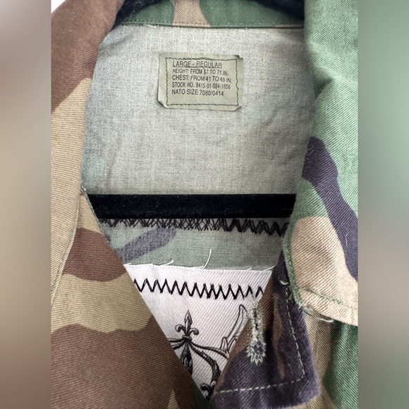 Upcycled Camo Army Jacket w/ Paint Splatter Rock Graphic Back Patch J Coons SZ L - Picture 7 of 10